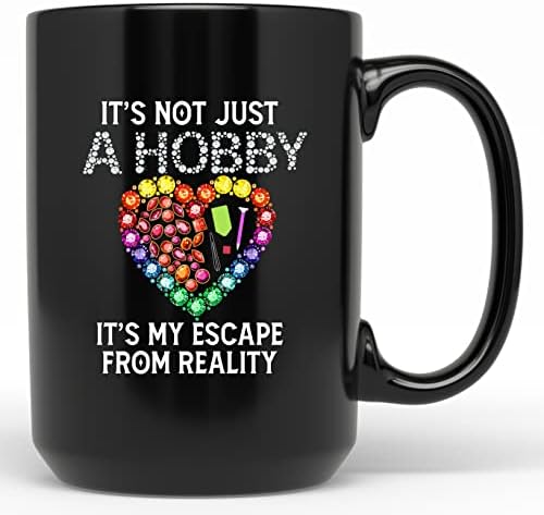 Не просто Хоби, Това е моето Бягство От Реалността, Чаша За Любителите на Диамант Живопис, Кафеена Чаша, Подарък за Фен